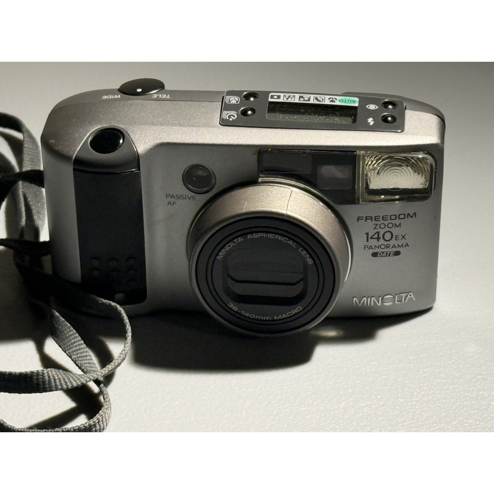 Minolta Freedom Zoom 140EX Point & Shoot 35mm Film Camera WORKS